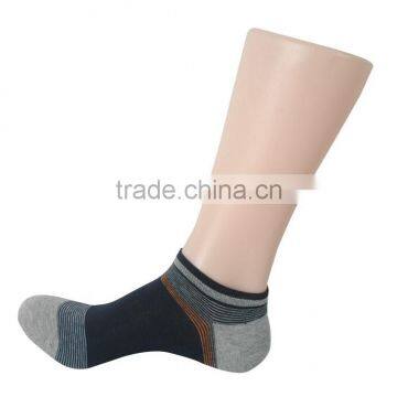 China Factory Smell Free Antibacterial Men Sock Manufacturer photo-2