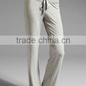 comfortable lace slim pant