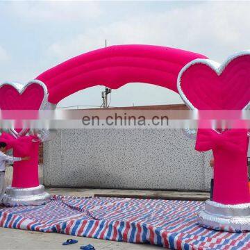 Customized Outdoor Inflatable Wedding Arch Inflatable Loving Heart Arch For Party photo-4