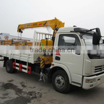 4ton DongFeng Truck With Crane