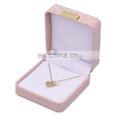 Fadeli China Supplier Promotion Pink Leather Boxes Jewelry Gift Box Ring Pendant Packaging Box