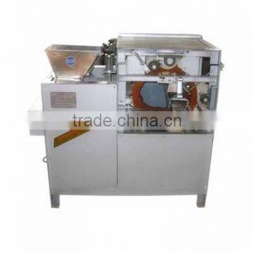 Hot Sale Wet Broad Bean Peeling Machines For Sale, High Efficiency Small Garlic Peeling Machine photo-2