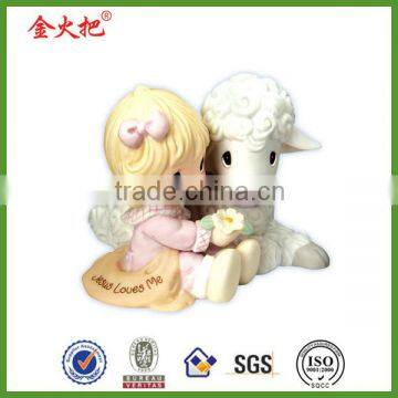 Custom hot selling resin lovely baby figurines