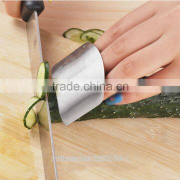 Finger Guard Protector Hand Kitchen Cooking Tools Stainless Steel Personalized Design Chop Safe Slice Knife photo-2