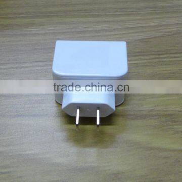 World Travel Adapter USB Universal Travel Charger ac Power Adaptor Plug Adapter 2 Usb Charger AC DC USB