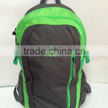 Green Big Capacity Camping Backpack for Sportspeople