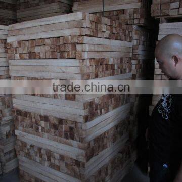 Vietnam Rubber Sawn Timber the Cheapest Price for Pallet or Furniture Moisture Down 12% photo-2