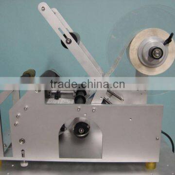 Semi Automatic Flat Labeling Machine