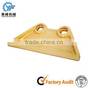 Side cutter protector for rock bucket teeth excavator machines