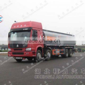 Howo 8*4 chemical liquid transport truck