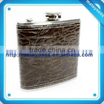 Hip flask with PU leather wrap covered