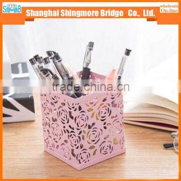 Cheap Wholesale Good Quality Mental Carved Hollow Pen Holder for School and Office