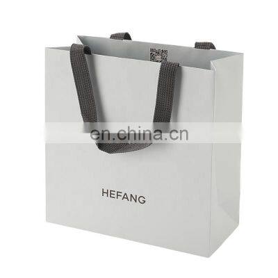 Latest Arrival Stand up Paper Bag Packaging With Strong Handles photo-2