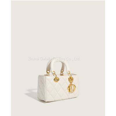 Popular Mini Diana Bag Fashion Design Square Bag for Lady photo-3