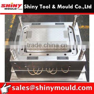 bread crate mould