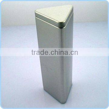 Triangle shaped tin box