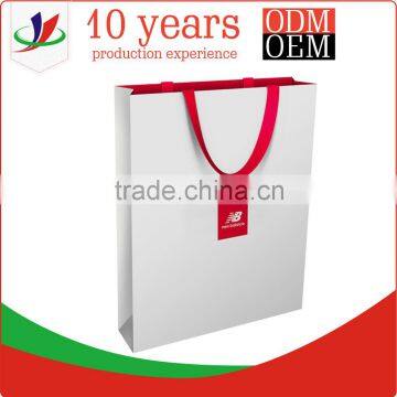 2015 white color fashion high quality paper bag