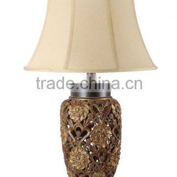 America classical openwork poly table lamp ,floral pattern body