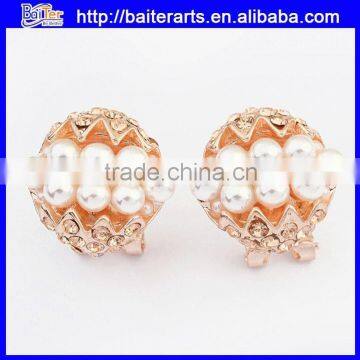 Wholesale Jewelry Cheap European's Delicate Stylish Pearl Earrings with Built-in Crystals