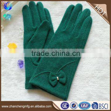 Factory custom ladies fashion green 100% wool touch screen gloves