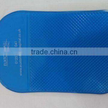 Hot selling transparent sticky non anti slip mat