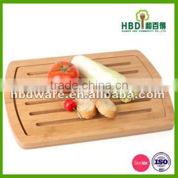 Eco-friendly Bamboo Kitchen Bread Cutting Board With Groove