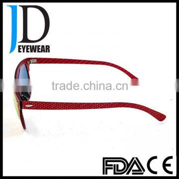 Old Fashion High-tech Look Red Carbon Fiber Sunglasses With Custom Logo