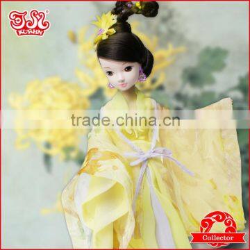 High end Chinese plastic dressed up doll gift