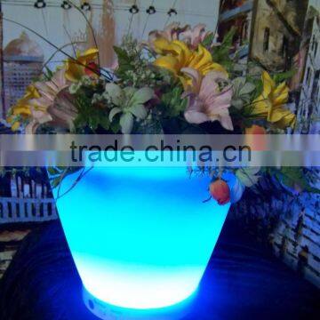 Die27 CM PE Plastic LED Lighted Planter Pots/LED Flower Pot for home garden loft