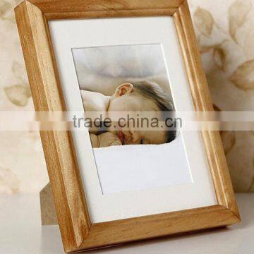 Good Quanlity Solid Wood Handmade Photo Frames Designs photo-4
