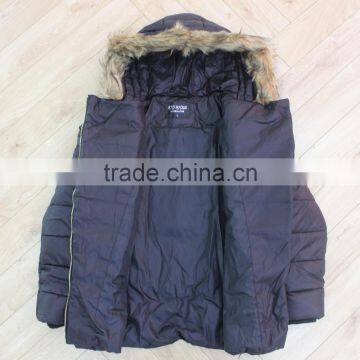 China Brand Wholesale Overstock Clothing photo-6