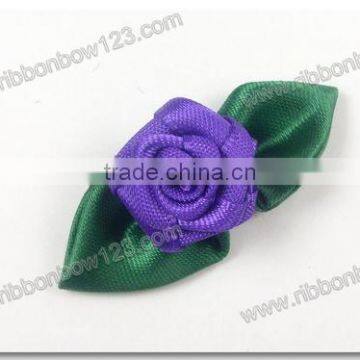 purple ribbon roses