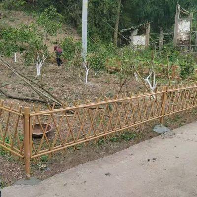 Synthetic Bamboo Leaf Fence Panel - Durable Plastic Garden Privacy Screen