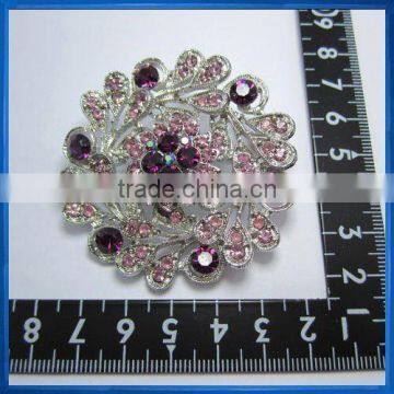 Fashion brooch