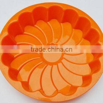 YangJiang factory manufacture Popular useful eco-friendly Nonstick silicone cake mold