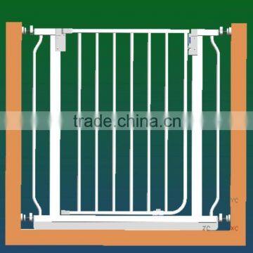 Pet friendly baby safety gate