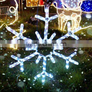 Led snowflake light