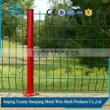 Hot Sale Galvanized /PVC Coated Welded Wire Mesh Fence photo-2