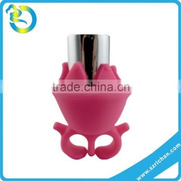 Wholesale Fashion Shape customized logo silicone Wearable Nail Polish holder