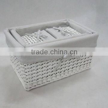 White half wicker basket with lining
