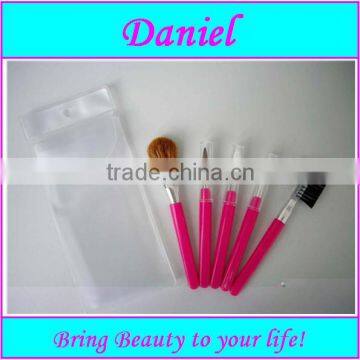 Goat hair ,nylon 5 pcs cosmetic brushes set / wood handle brushes makeup wholesale in dongguan