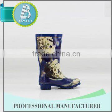 High quality Low price Latest design cheap rain boots for women