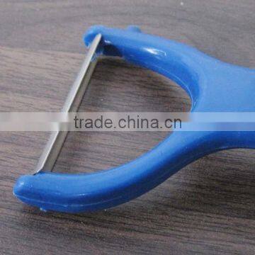 Creative Home Plane Scraping Fruit Plastic Handle Planing Smile Kitchen Supplies Household Goods Kitchen Peeler P29 photo-4