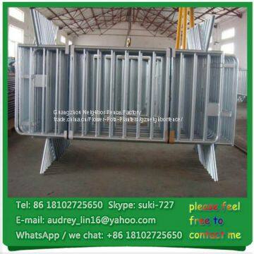 China supplier galvanized  mills barriers steel tube pedestrian barriers for parades