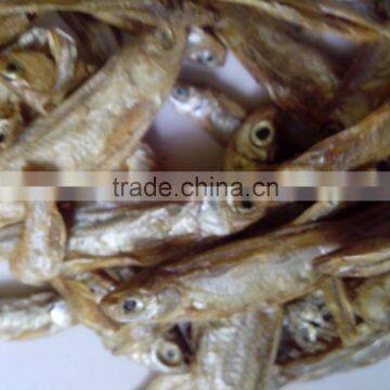 Freshwater sun dried fish for pet food