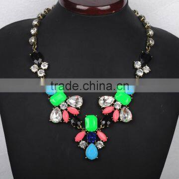 Simple women multicolor resin chain link necklace