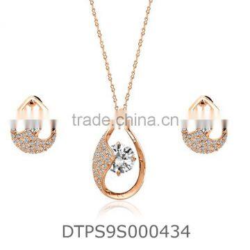 Rose Gold Plated Solitaire CZ studded Pendantset