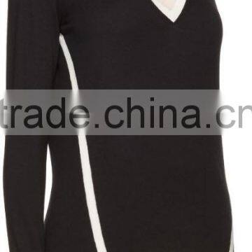 High Quality Long Sleeve Rib Knit V-Necked Black and White Contrast Women Pullover photo-2