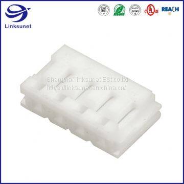 Female Socket 4 Pin 30AWG JST Terminal Connector photo-3