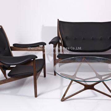 Waxy Leather Replica Reproduction House of Finn Juhl Chieftain Chair photo-3